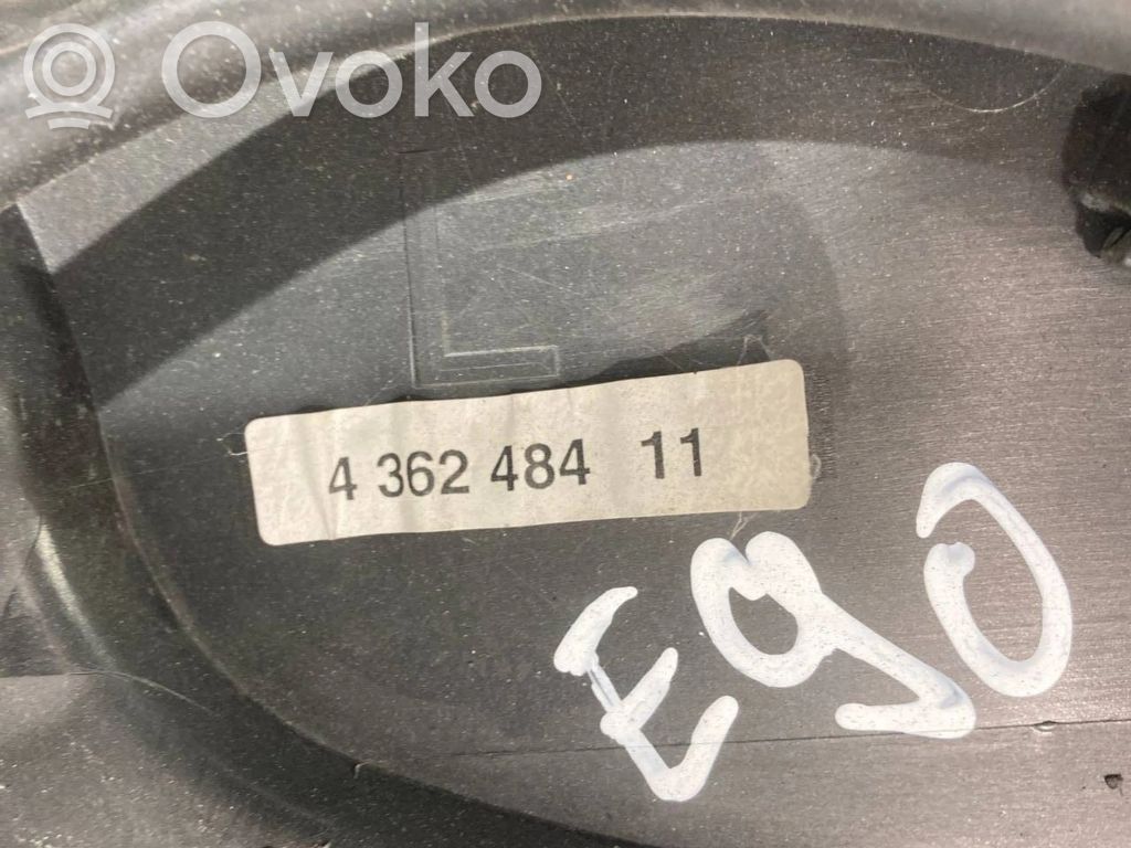 Stikla tīrītāja slotiņas