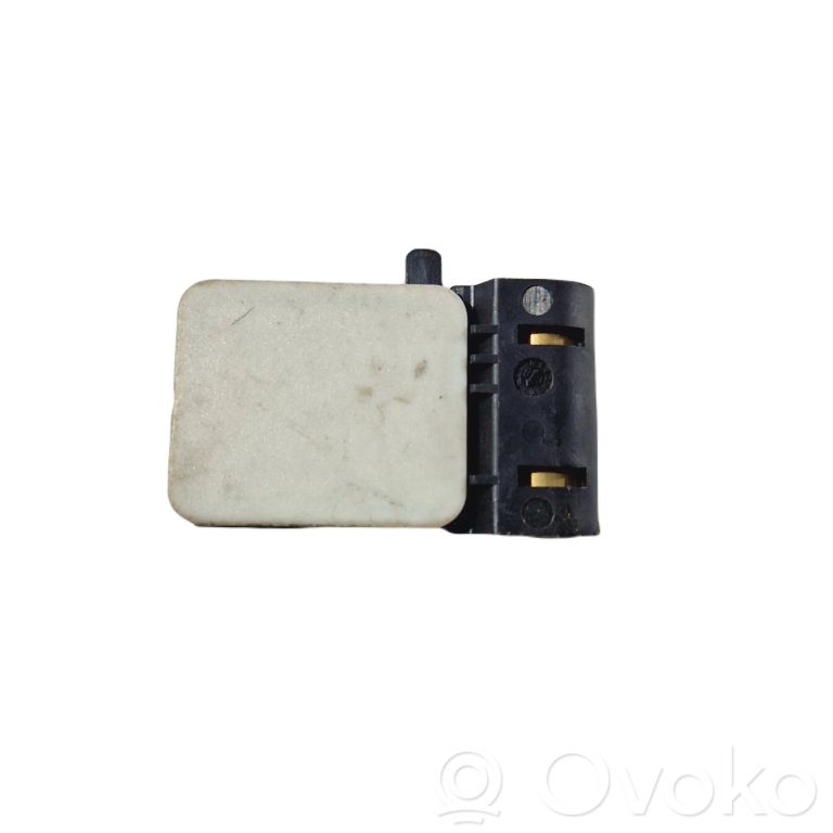 Airbag impact sensor