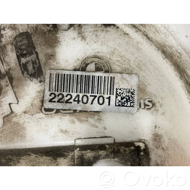 Топливный насос (в топливном баке)