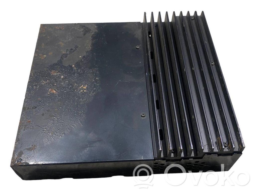 Sound amplifier