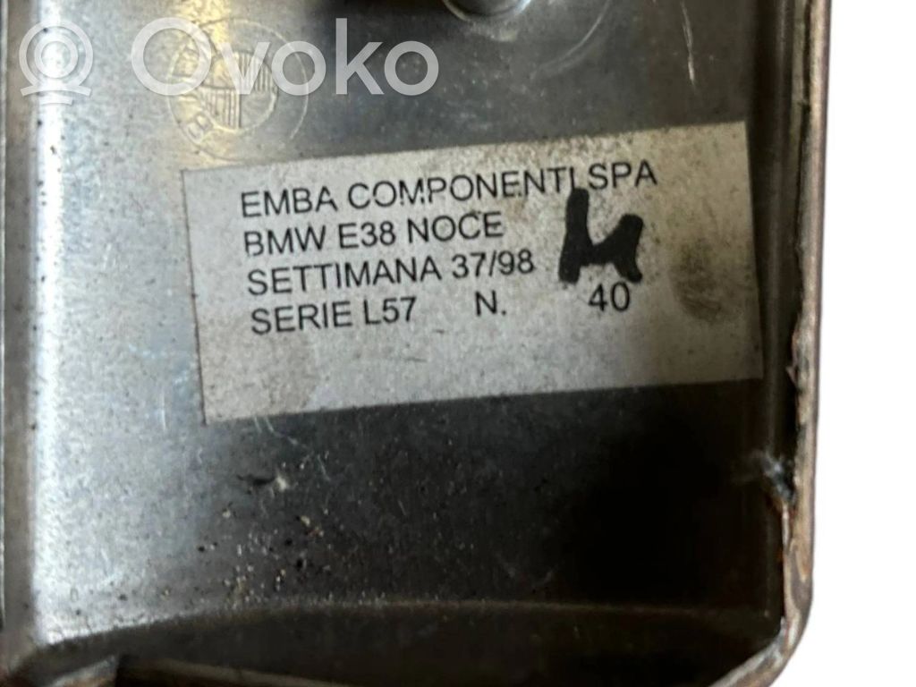 Cita veida salona detaļa