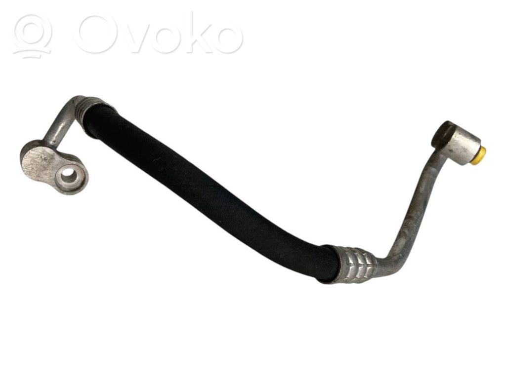 Air conditioner pipe(s) / hose(s)
