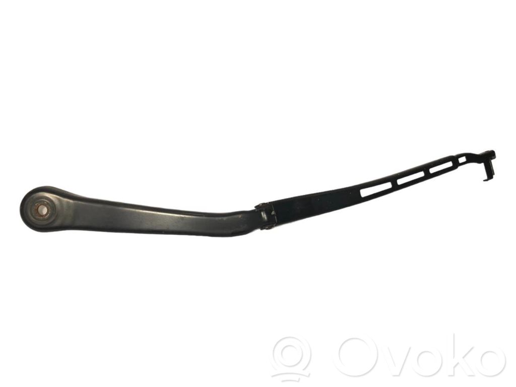Windshield wiper arm