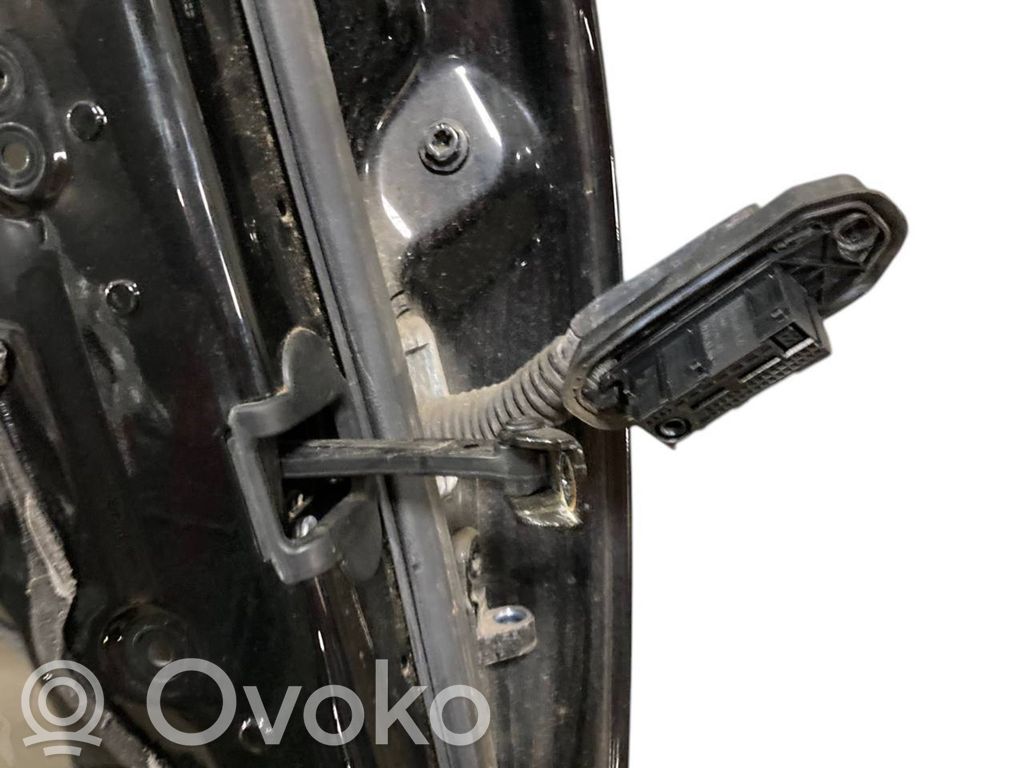 Rear door