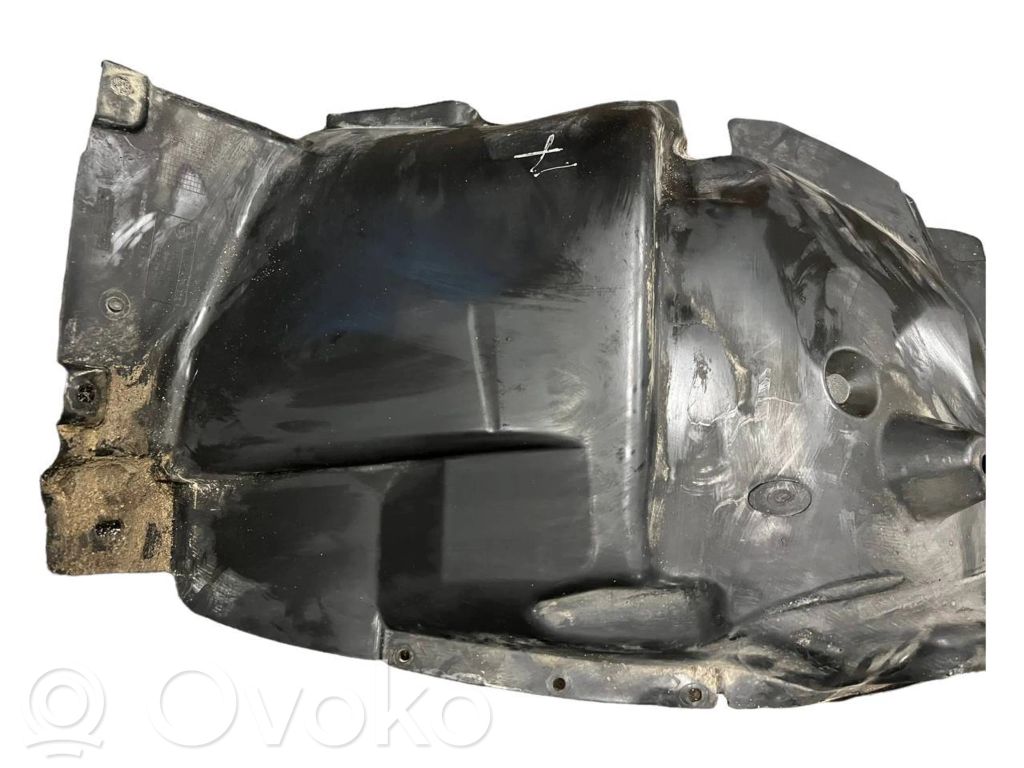 Lower wing