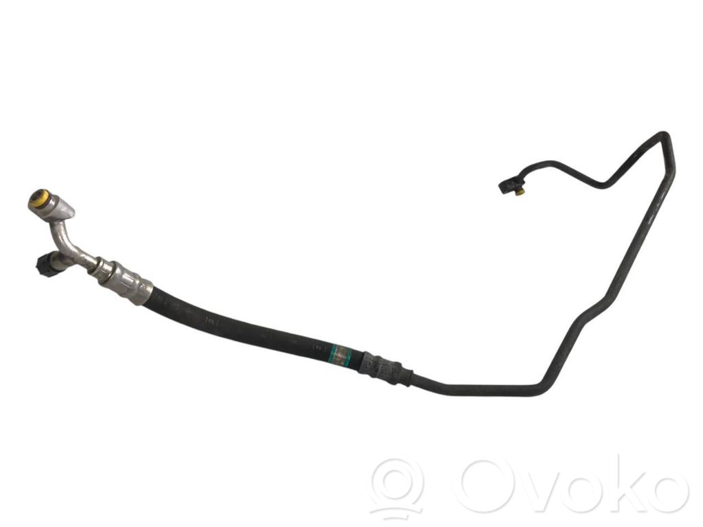 Air conditioner pipe(s) / hose(s)