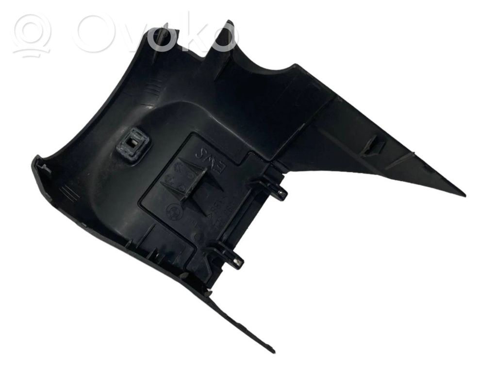 Steering axle trim