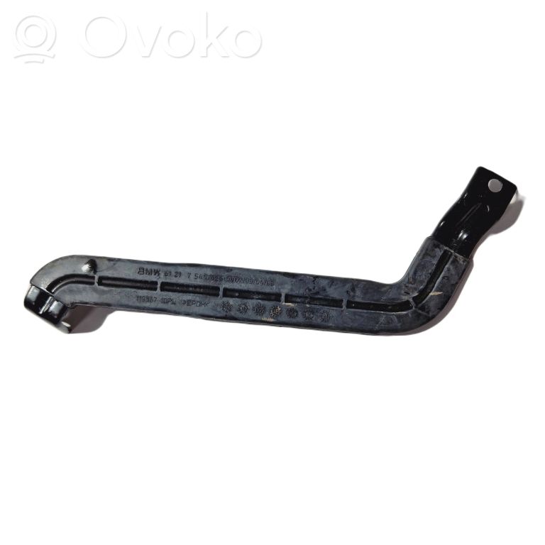 Battery mount