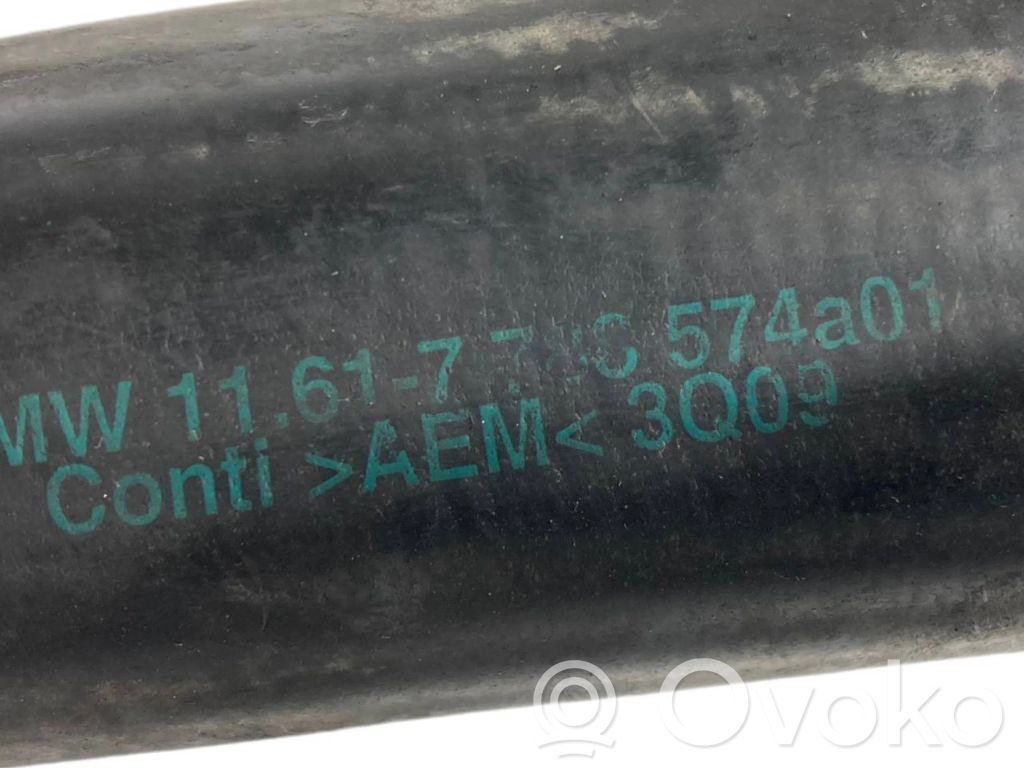 Interkūlera šļūtene (-es) / caurule (-es)