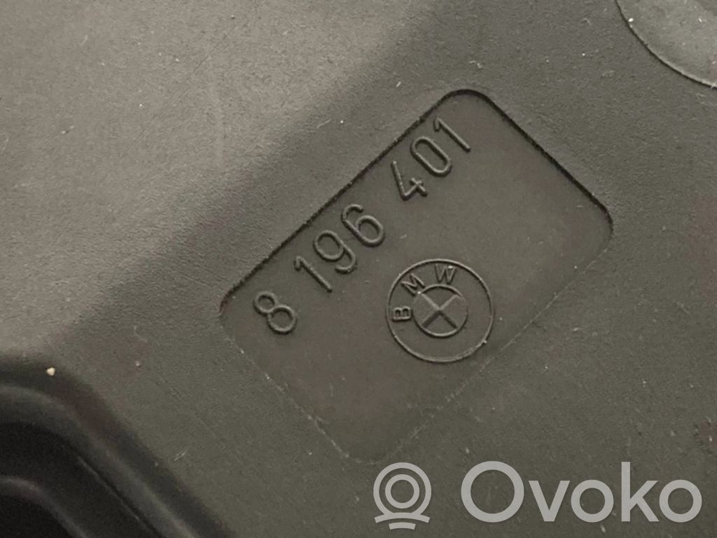 Aizmugurējā pārsega slēdzene