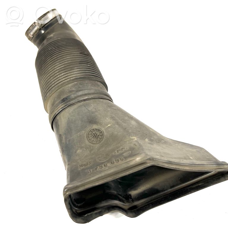 Air intake duct details