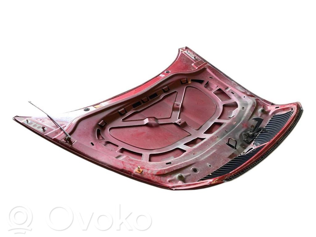 Dzinēja pārsegs (vāks)