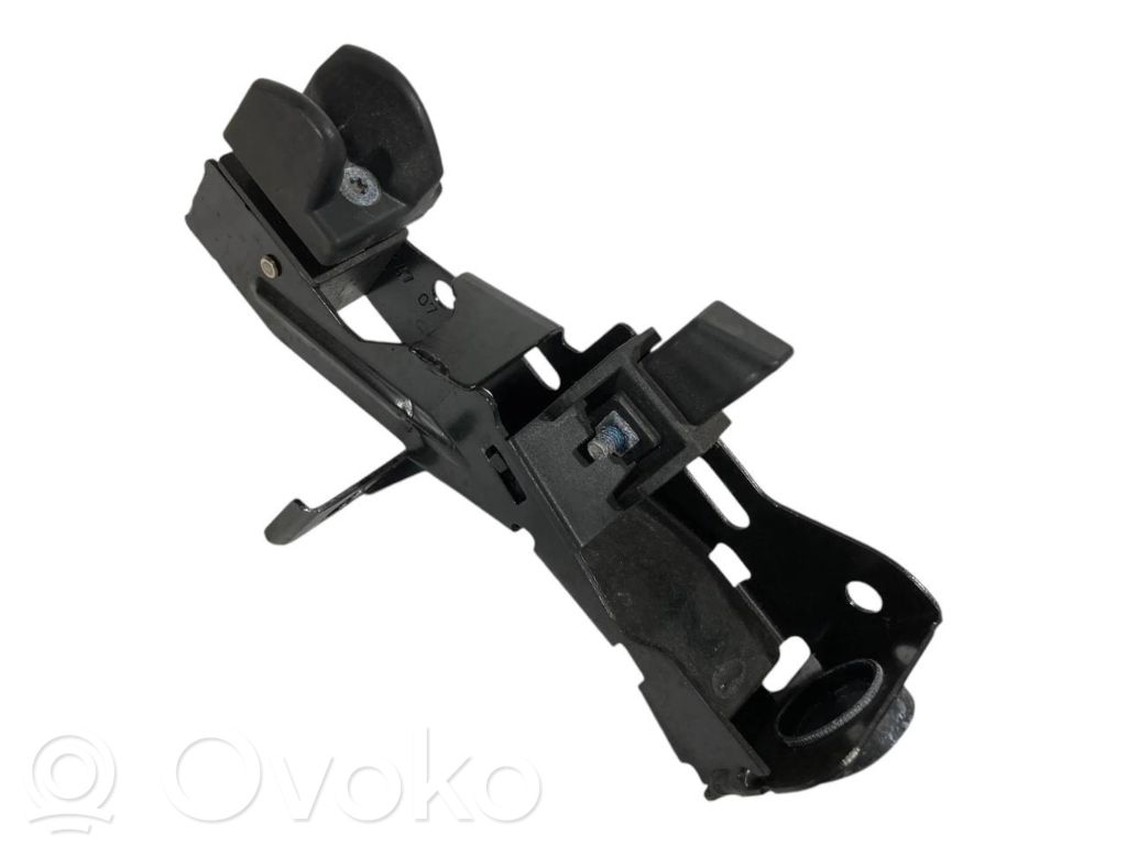 Roof lock
