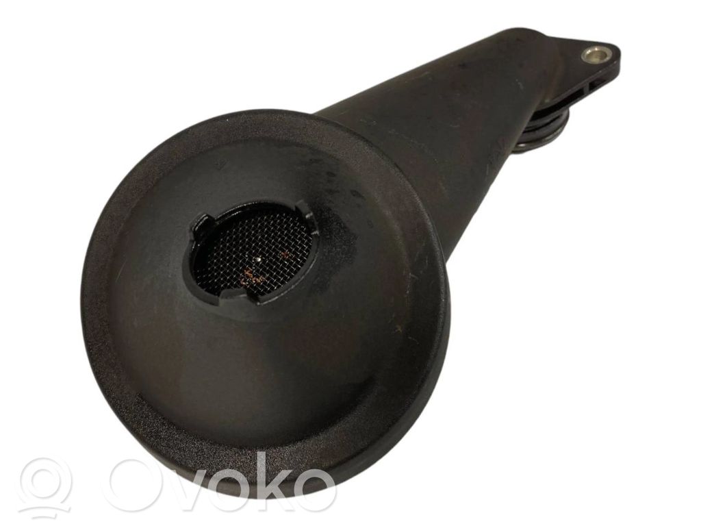 Трубка подачи масла (в картере)