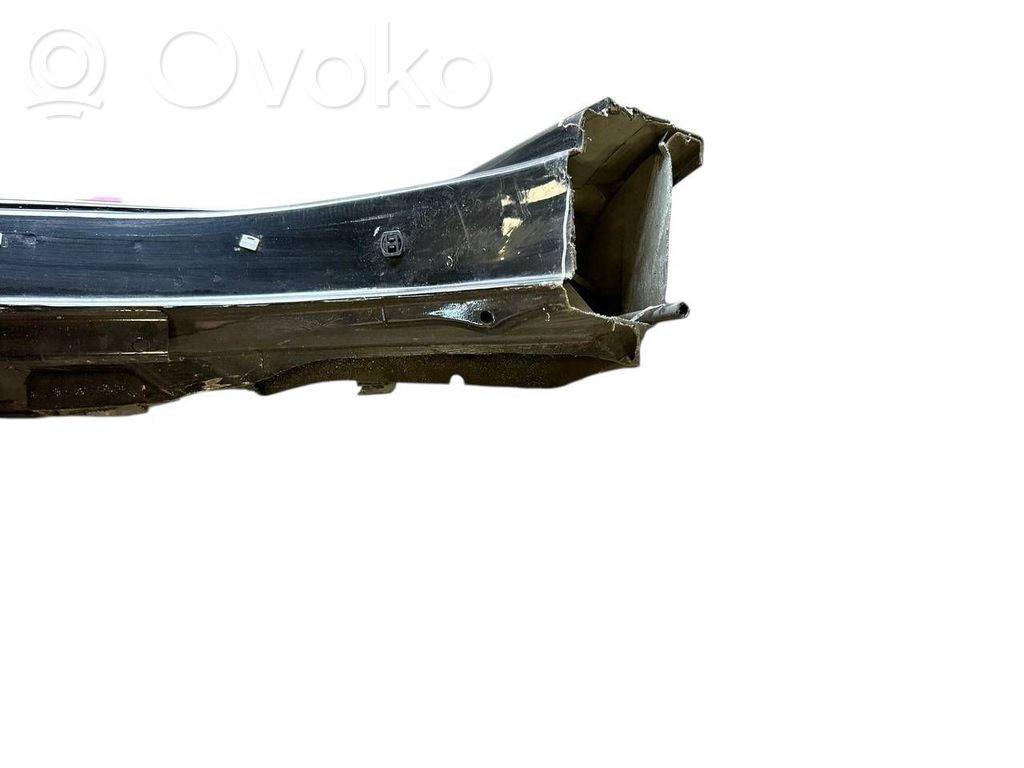 Sliekšņa daļa