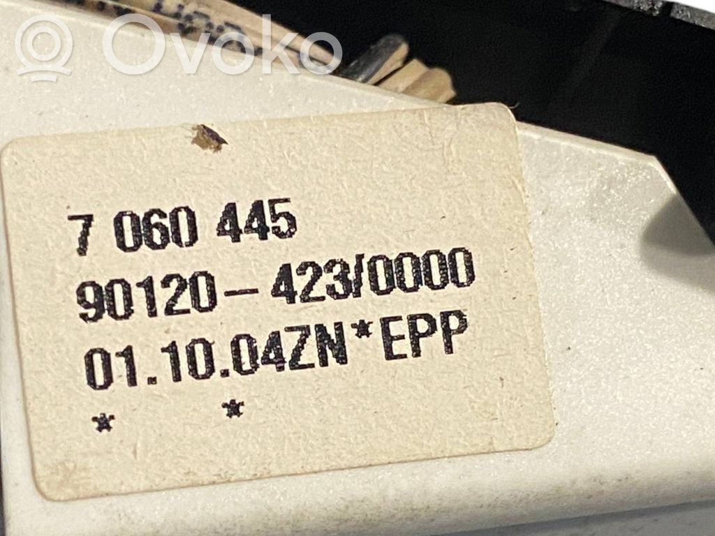 Ātrumu pārslēgšanas sviras dekoratīvā apdare (plastmasas)