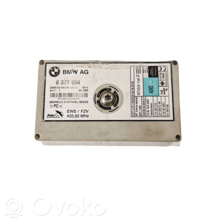 Antenas vadības bloks