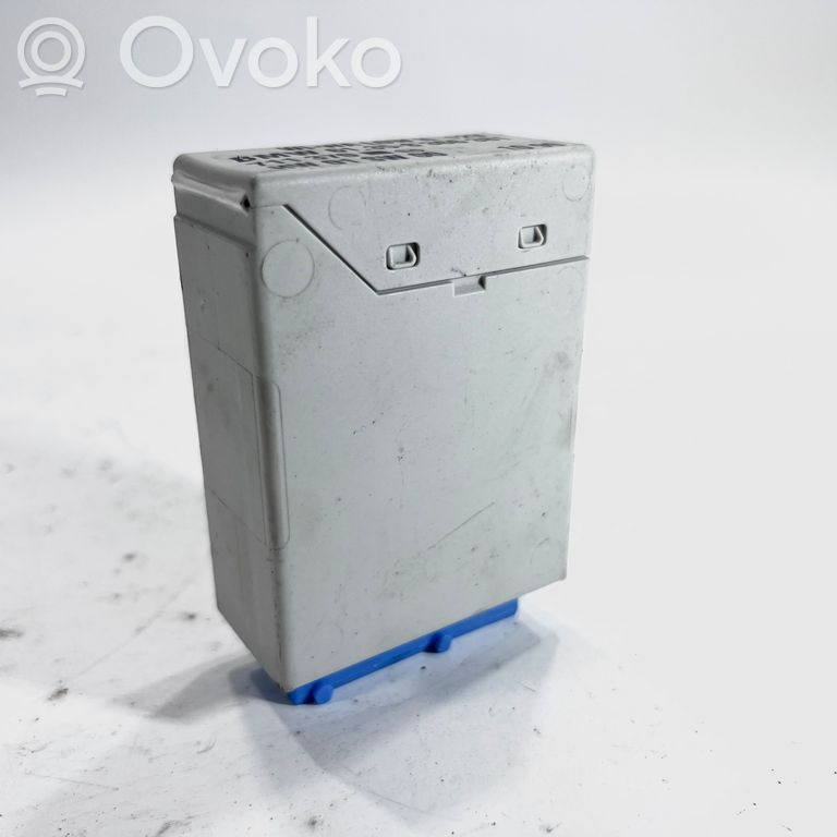 Window wiper relay