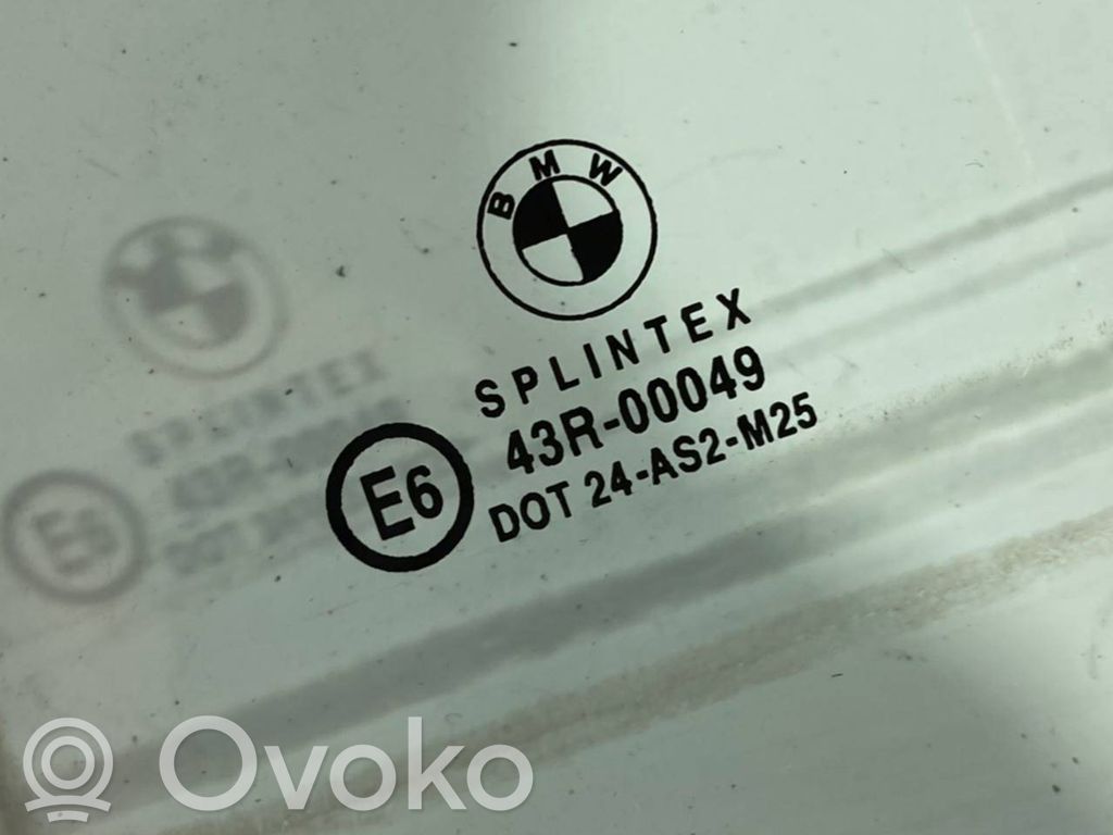 aizmugurējo durvju stikls