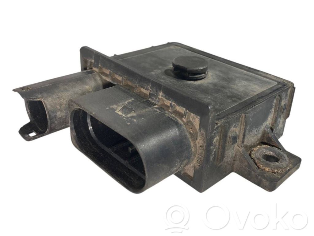 Glow plug relay