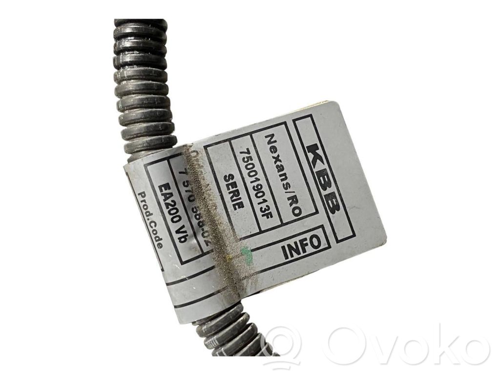Dzinēja vadu instalācija