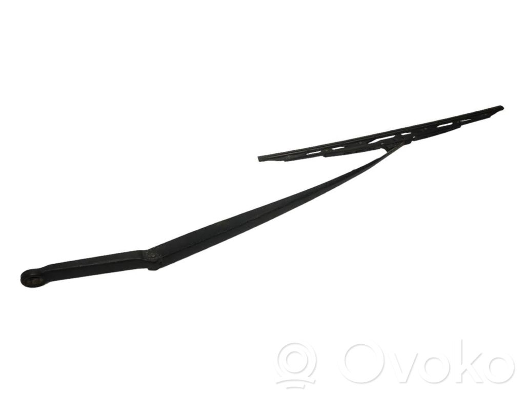 Windshield wiper arm