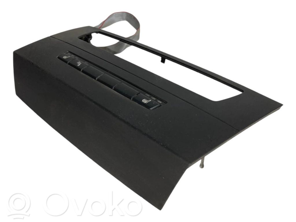 Выключатель подогрева сидений