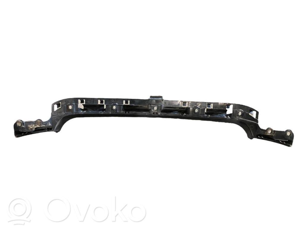 Rear bumper mounting bracket