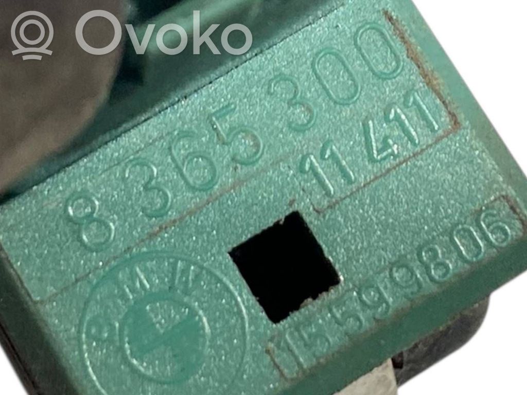 Elektrisko logu slēdzis