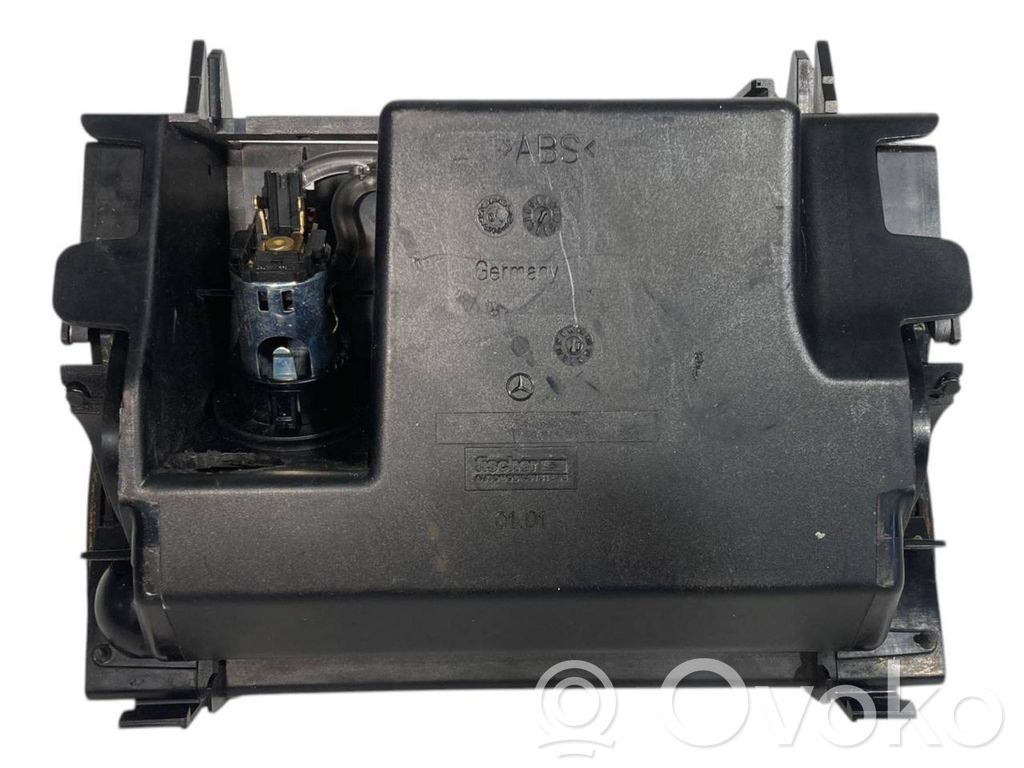 Salona dekoratīvās apdares komplekts