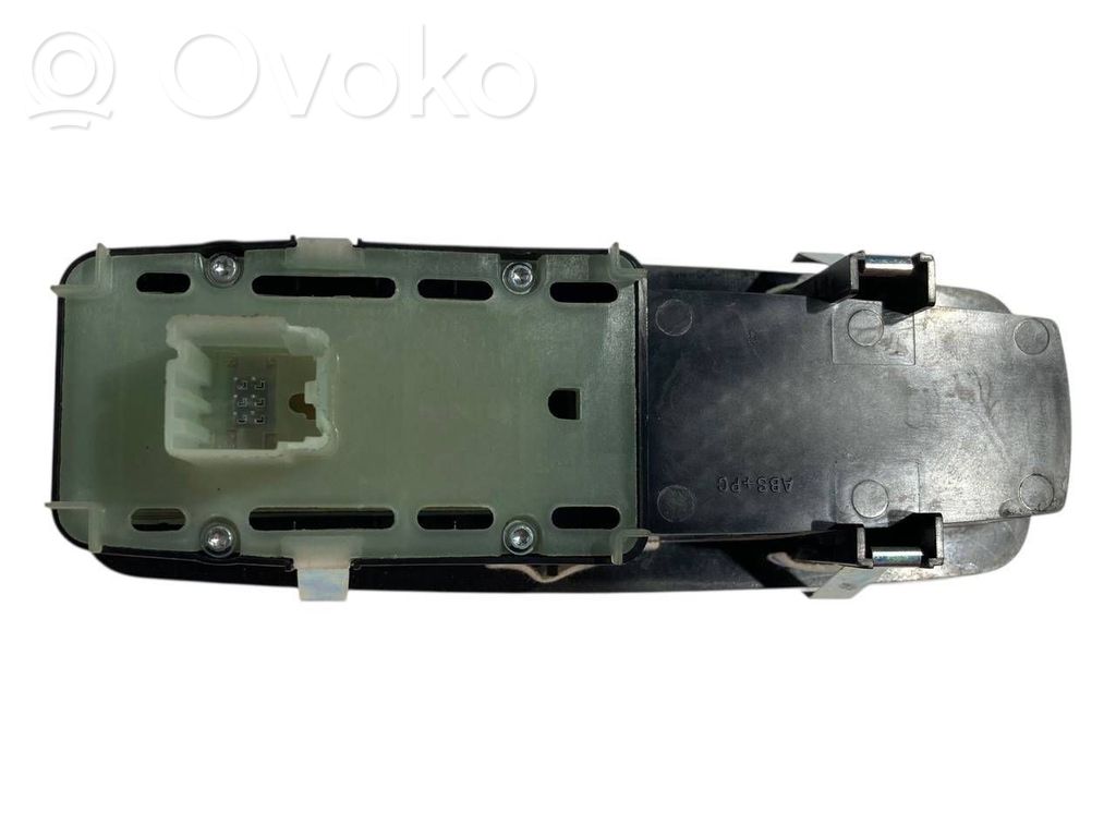 Elektrisko logu slēdzis