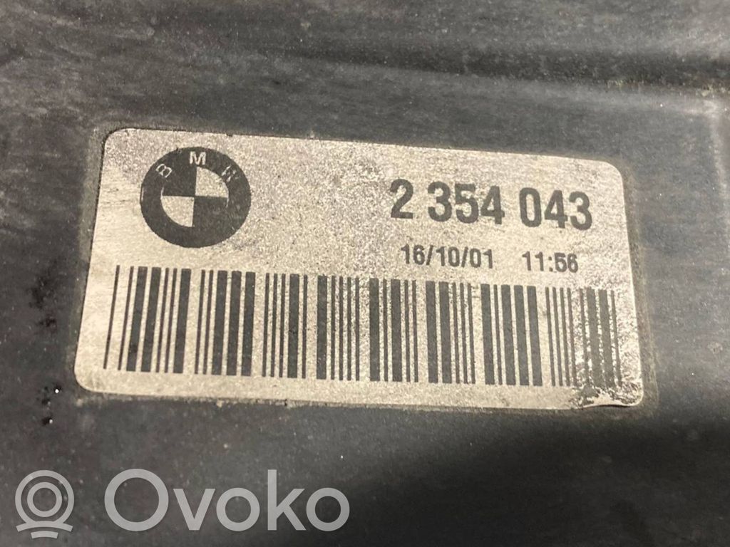 Radiator(s) holder/bracket