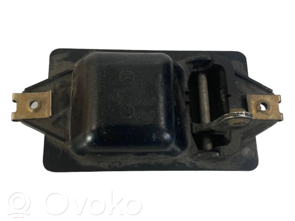 Iekšējais atvēršanas rokturītis