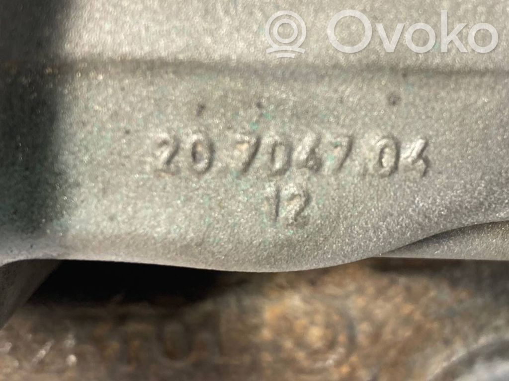 Priekšējais suports