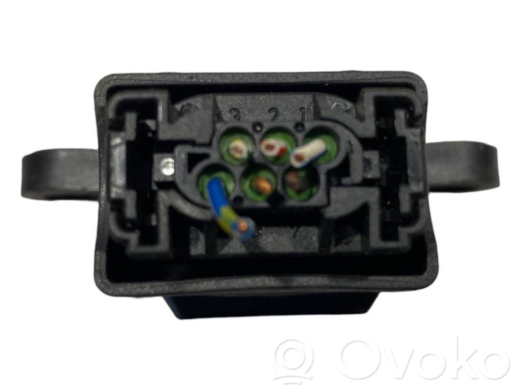 ESP (elektroniskās stabilitātes programmas) sensors (paātrinājuma sensors)