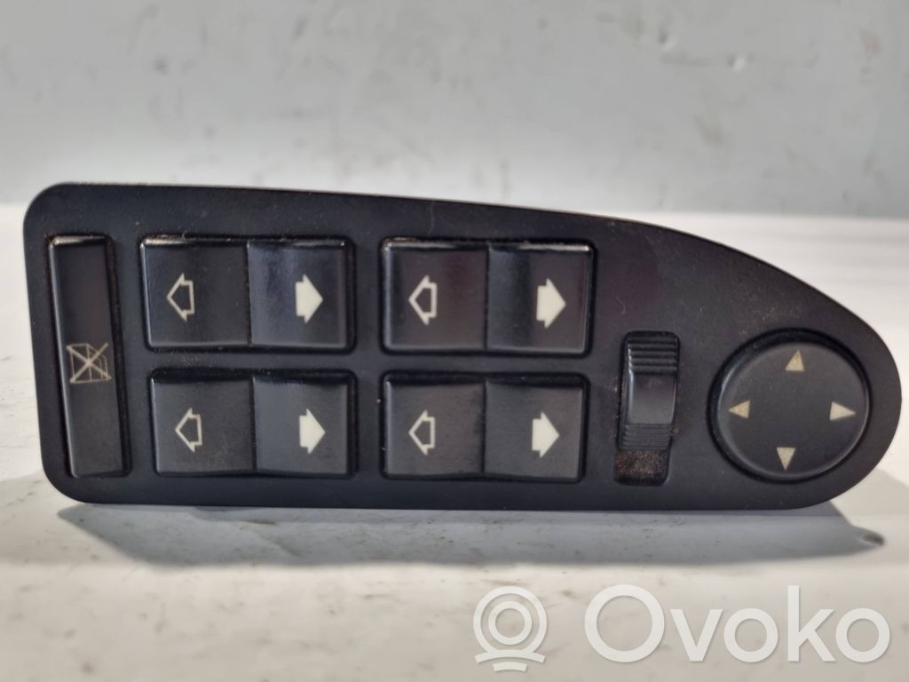 Window lift control switch(es)