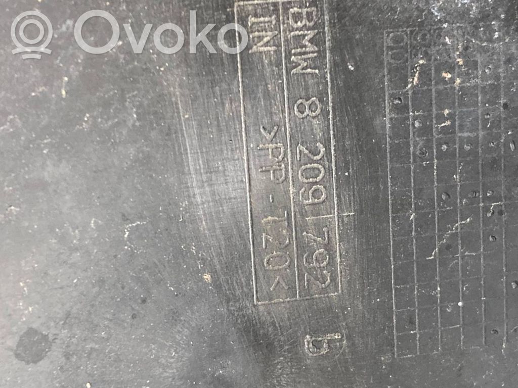 Radiatoru paneļa turētājs (televizora)