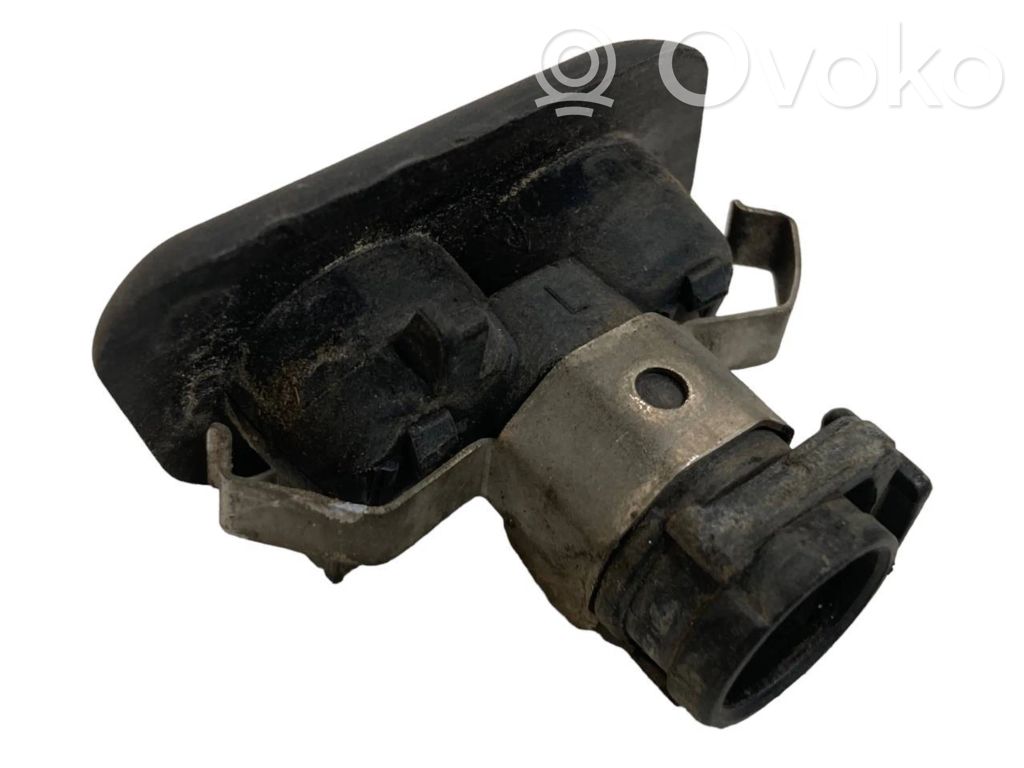 Headlight washer nozzle(s)