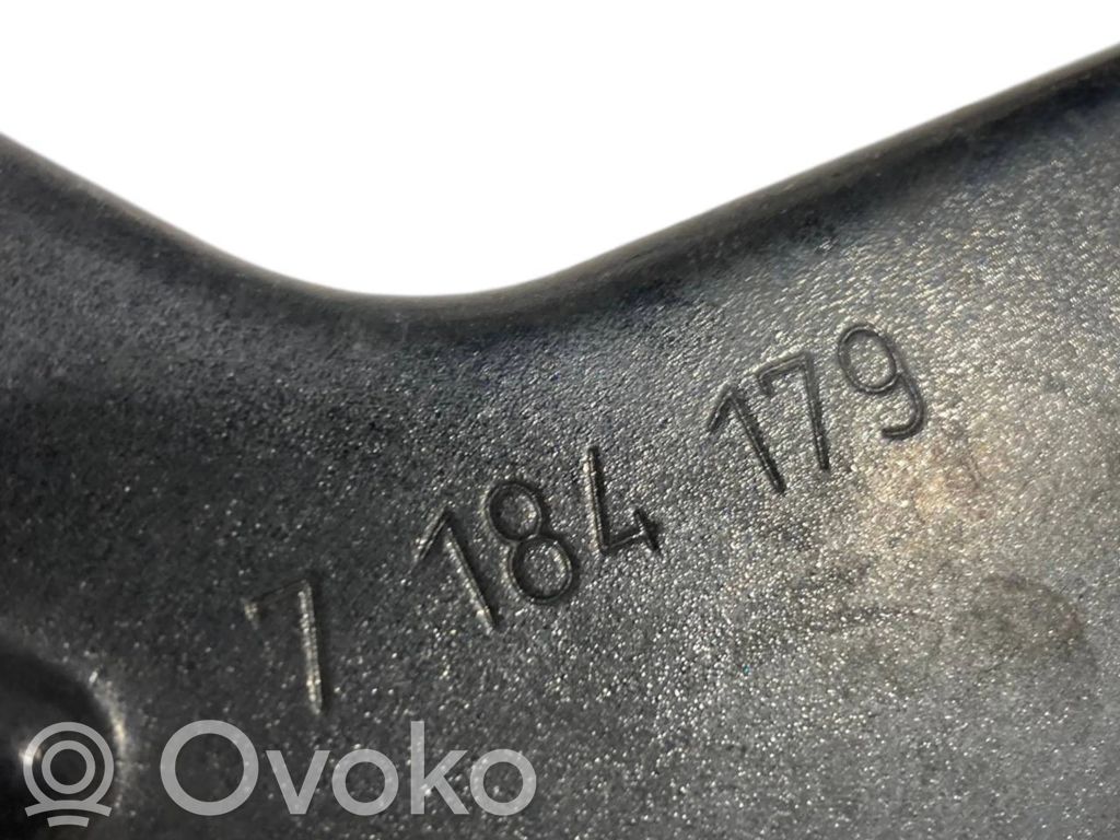 Fender mounting