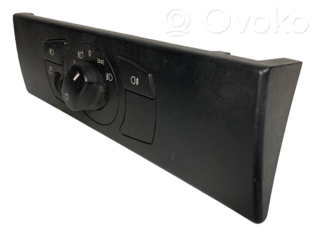 Headlight switch