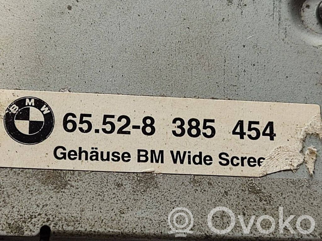 Radio / CD/DVD atskaņotājs / navigācija