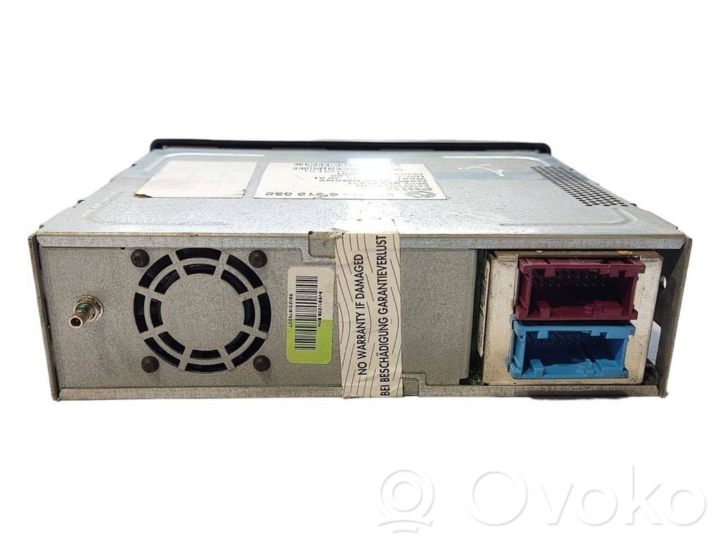 Navigation (GPS) system CD/DVD reader