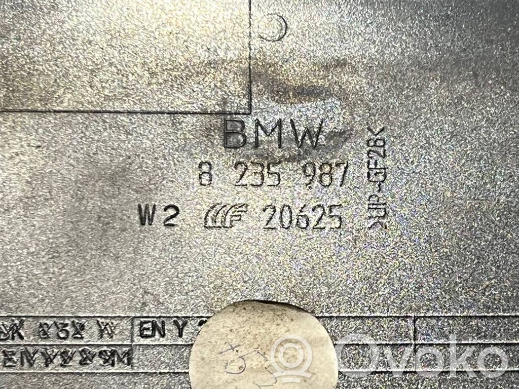Spoiler rear cover