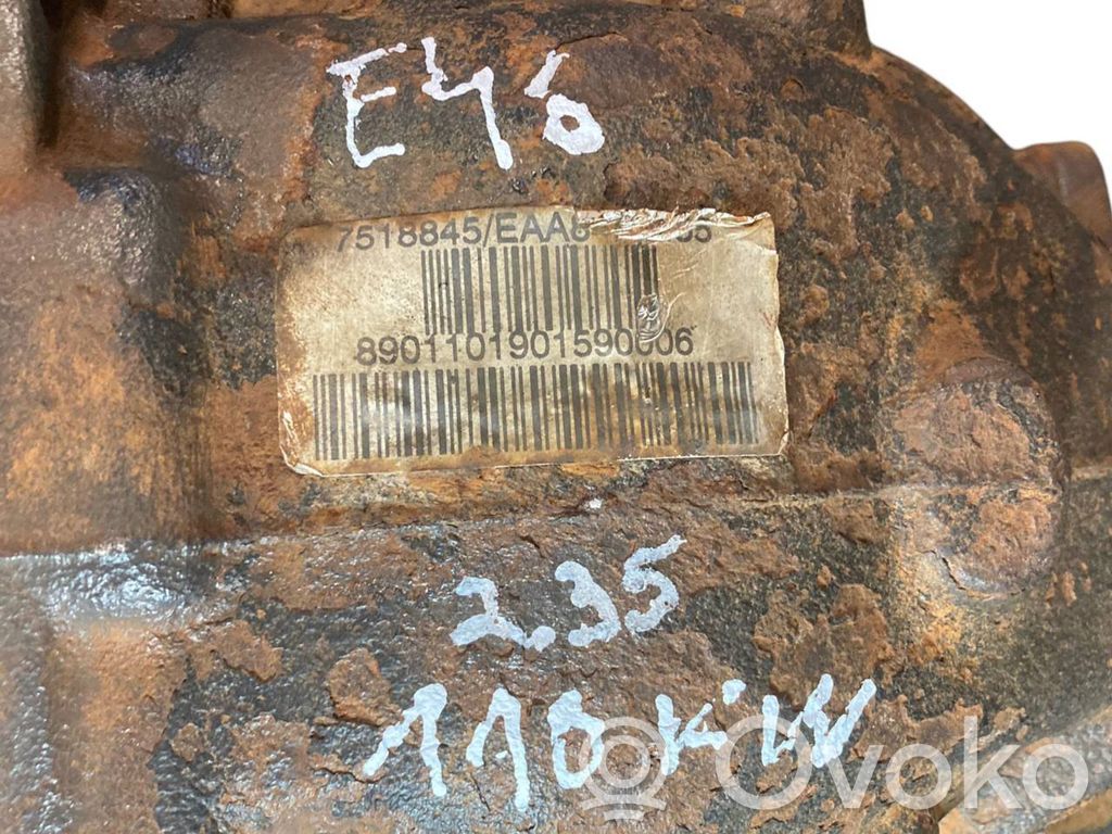 Aizmugurējais reduktors