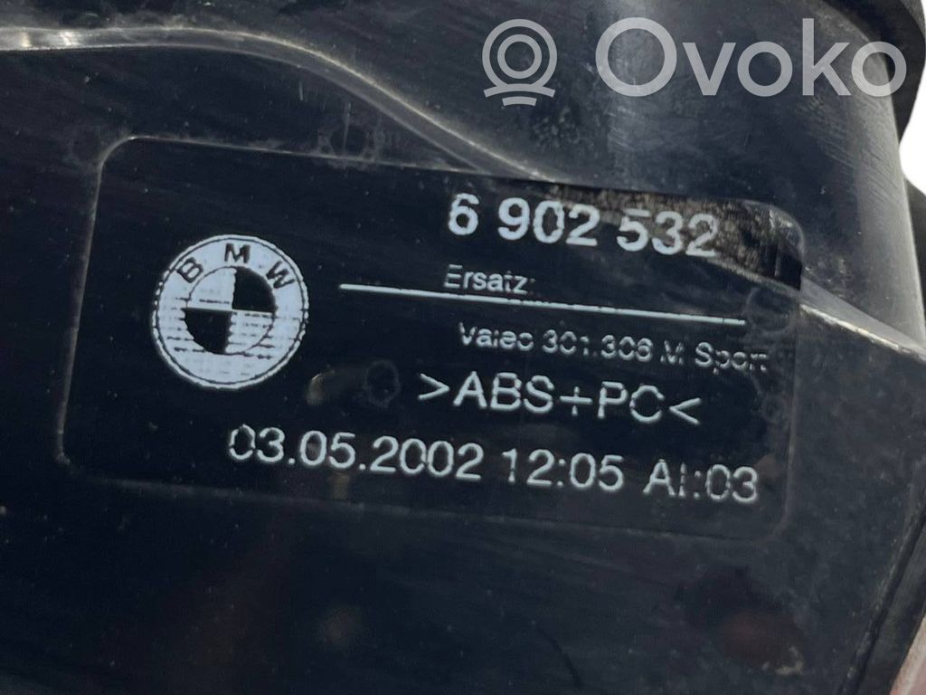 Aizmugurējais lukturis virsbūvē