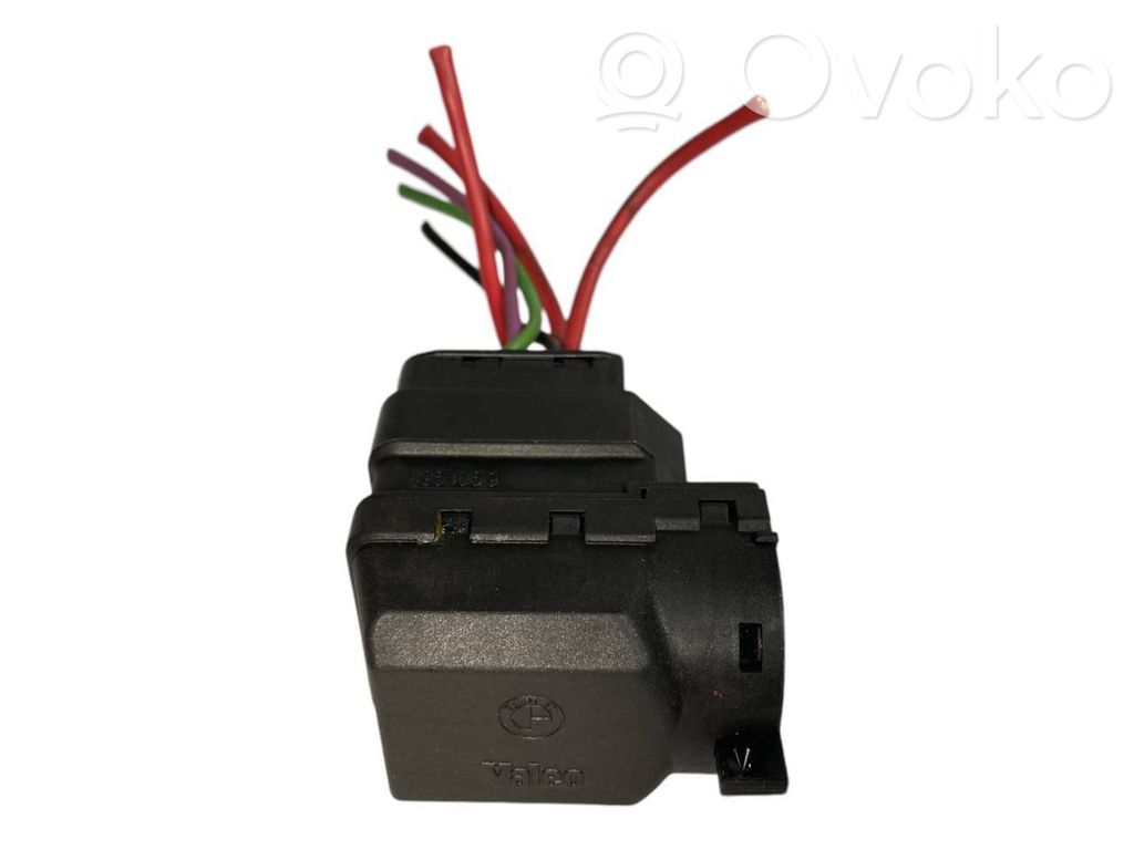 Ignition switch contacts
