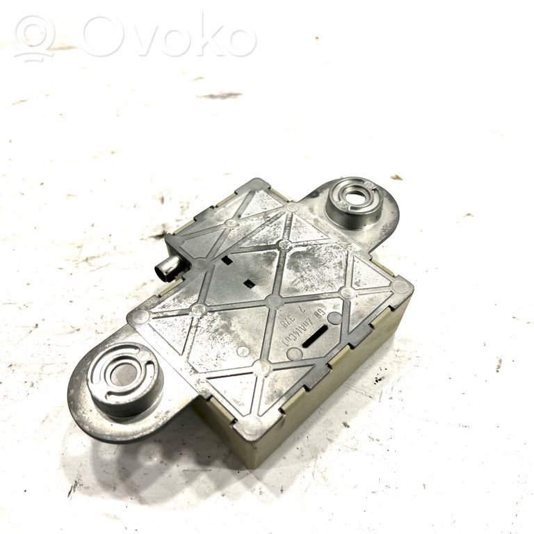 Antenna amplifier