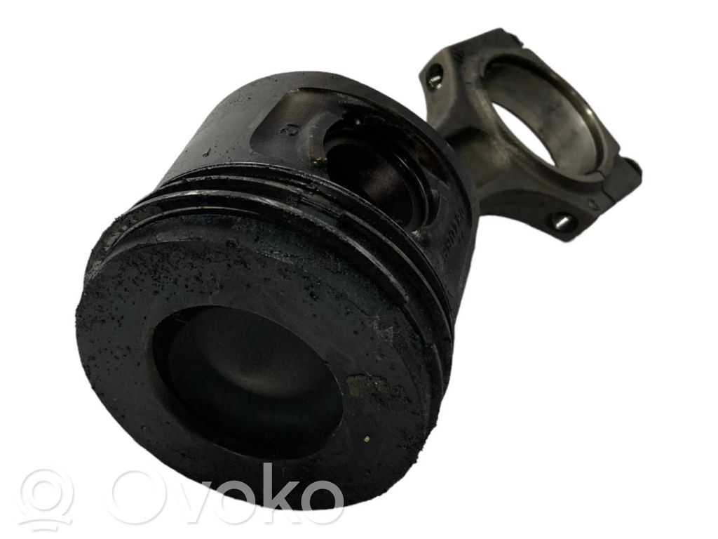Piston with connecting rod