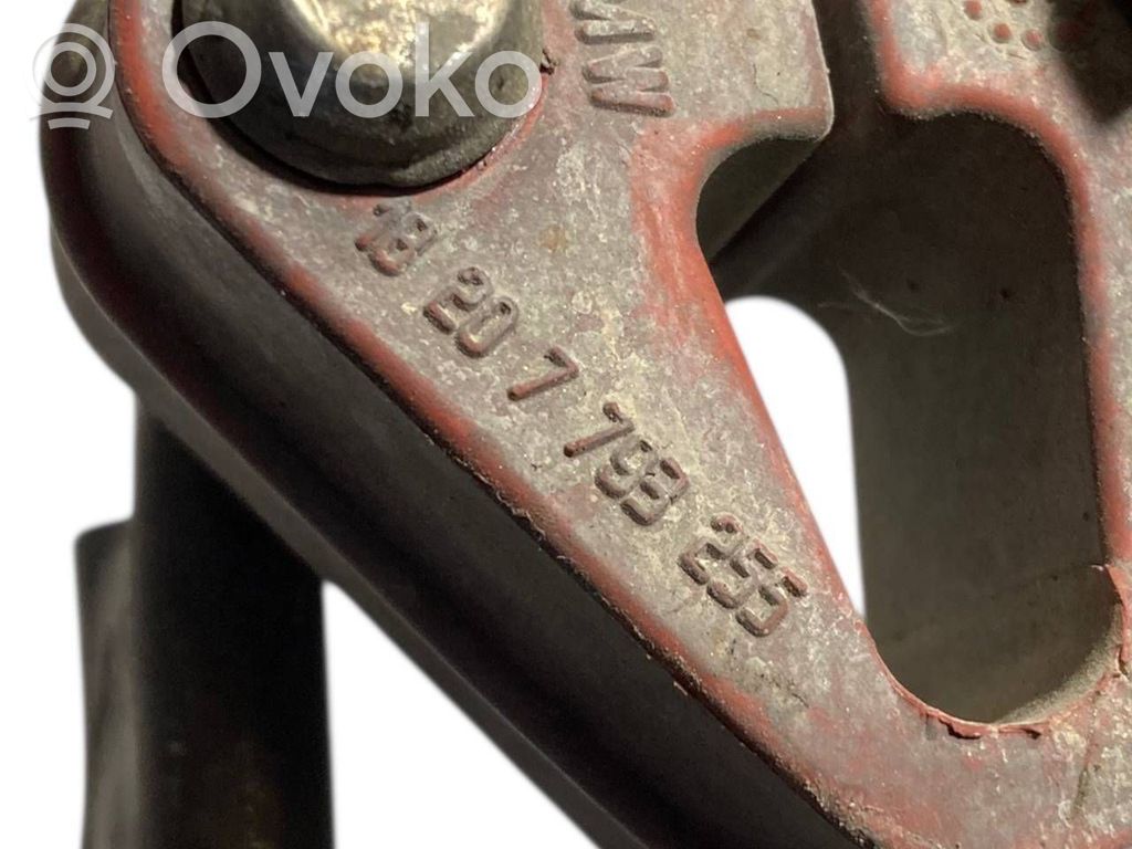 Держатель глушителя