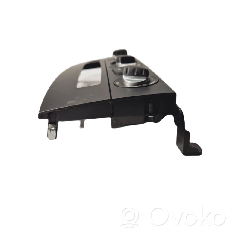 Air conditioning / climate control / interior heating control unit (in the passenger compartment)